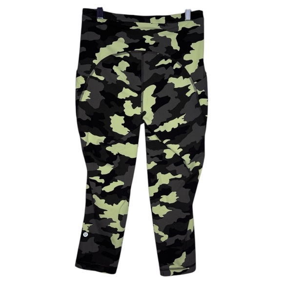 Lululemon | Swift Speed High-Rise Crop 21” Heritage Camo | Size 6 | EUC - Picture 2 of 4